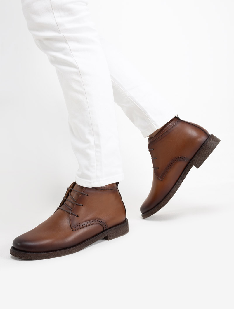 Boots à lacets